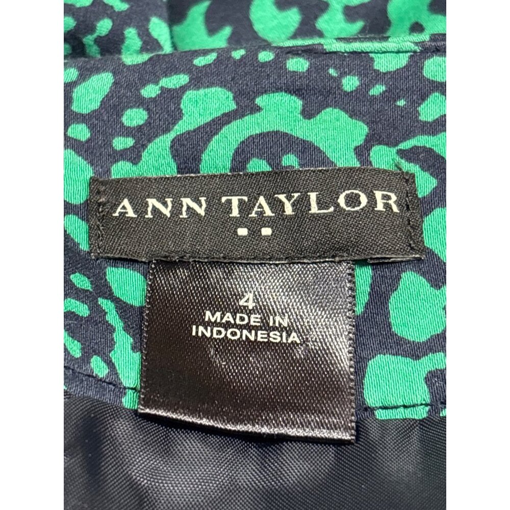 Ann Taylor Factory Pencil Skirt 4 Knee Length Green Black Abstract Floral Lined - Picture 3 of 4